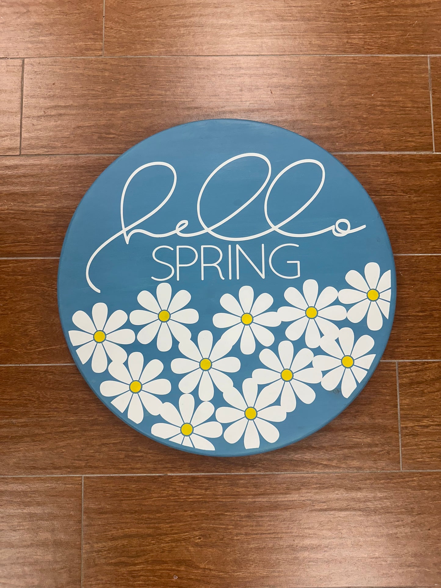 257- Hello Spring- with daisies