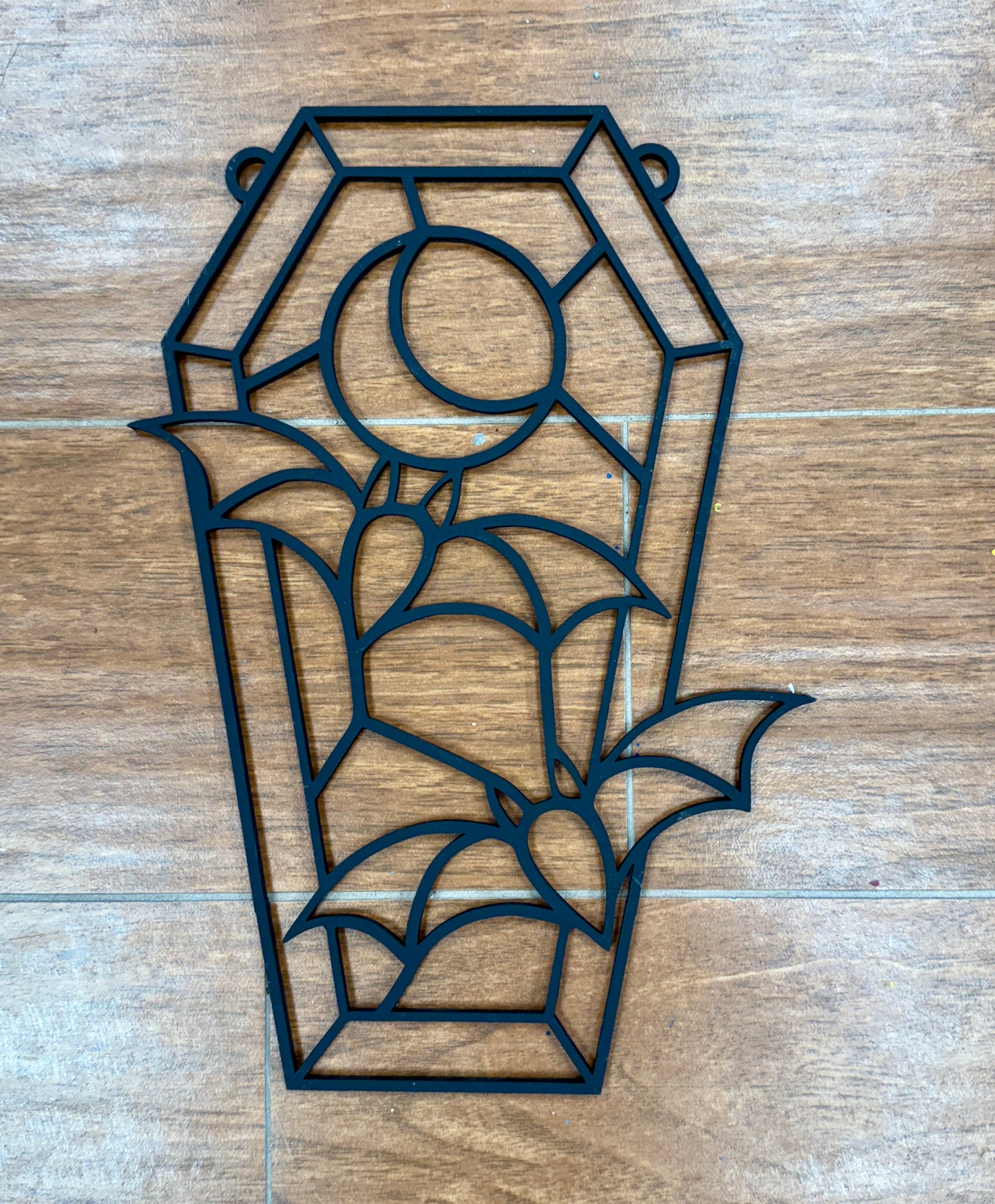 A32 - Halloween tombstone with bats