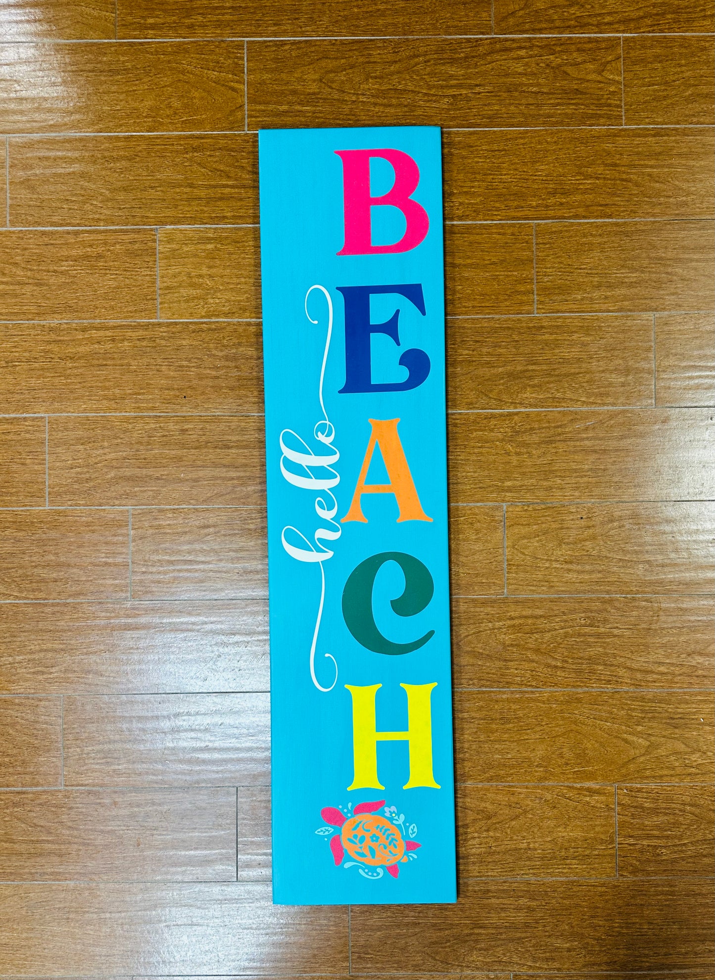 105-Hello Beach