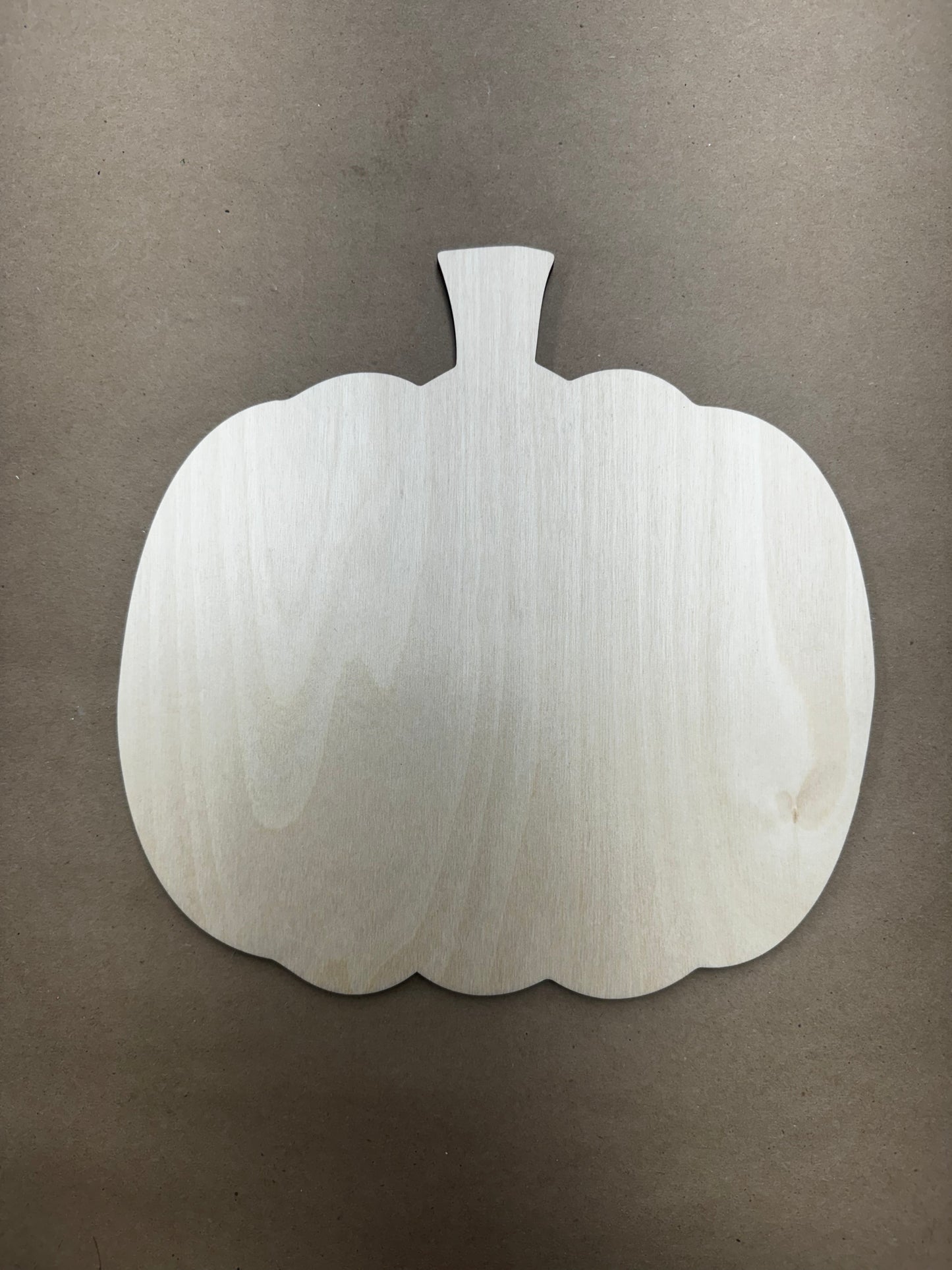 166-In all things give thanks on large pumpkin