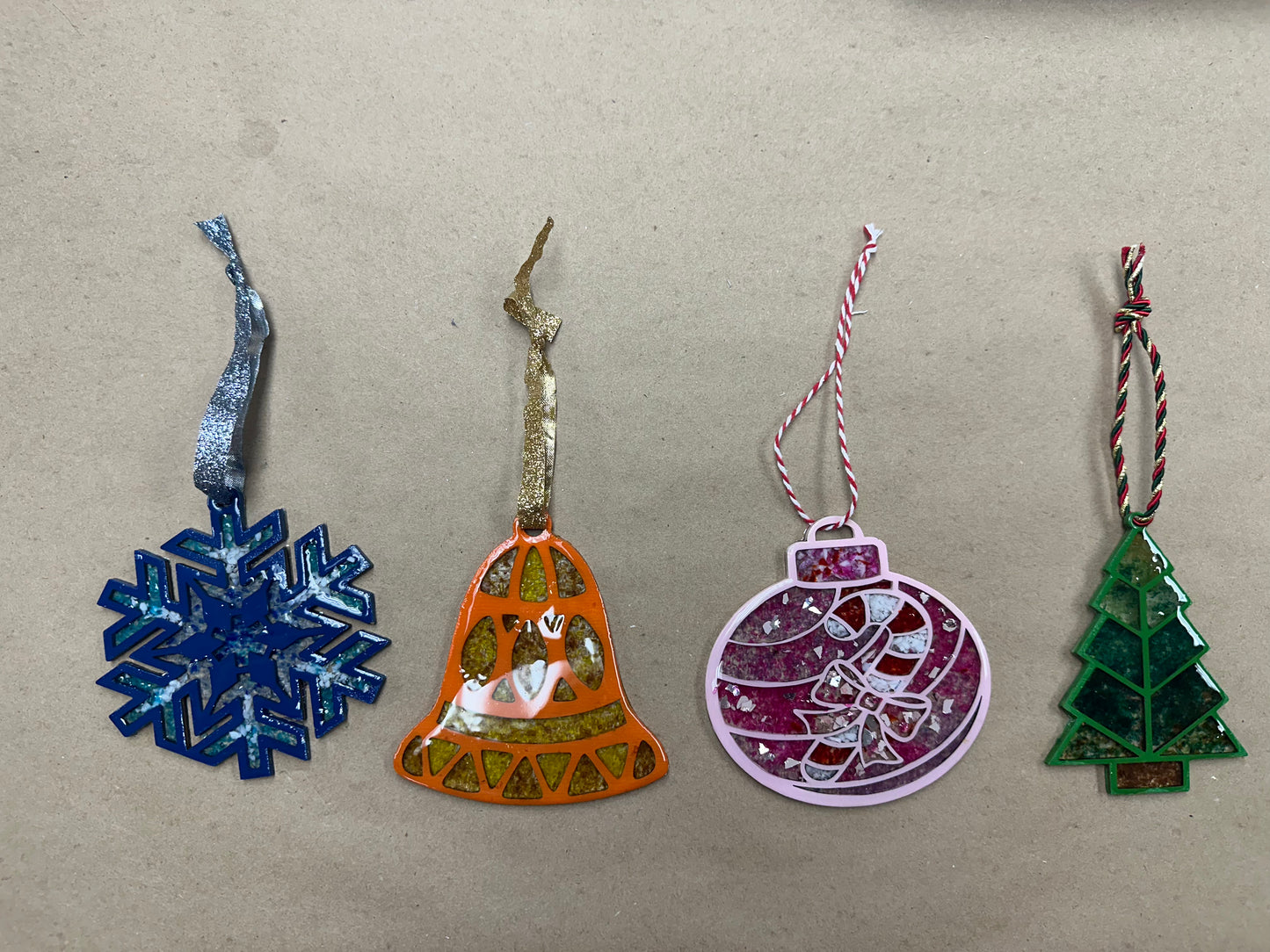 A44 - Mosaic Ornaments